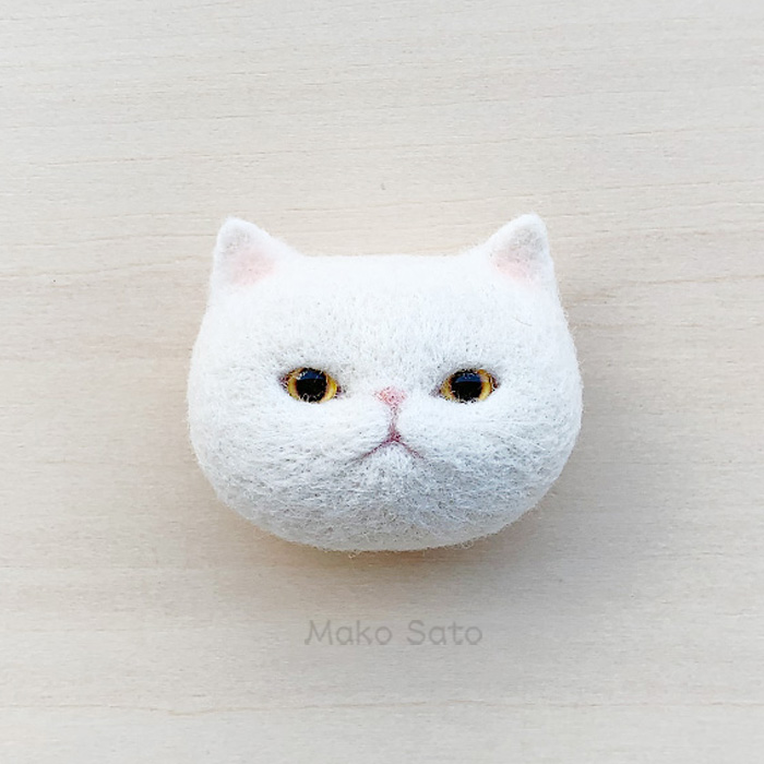 羊毛猫ブローチ