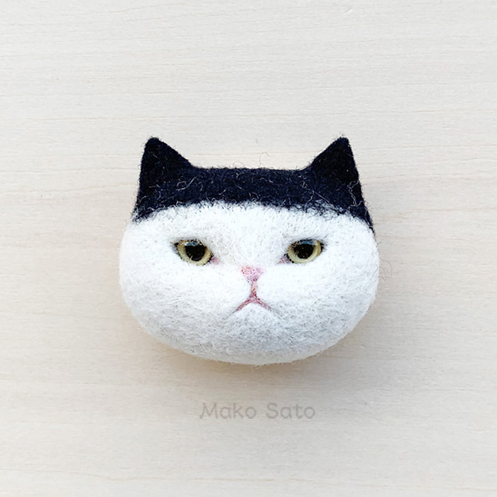 羊毛猫ブローチ