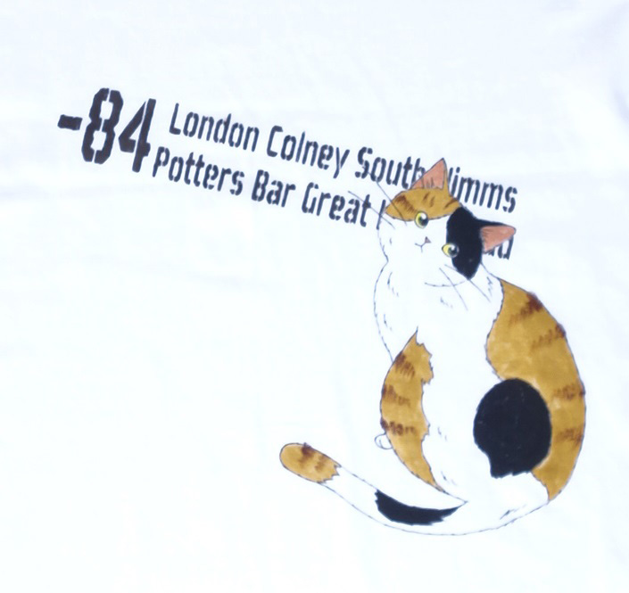 猫Tシャツ