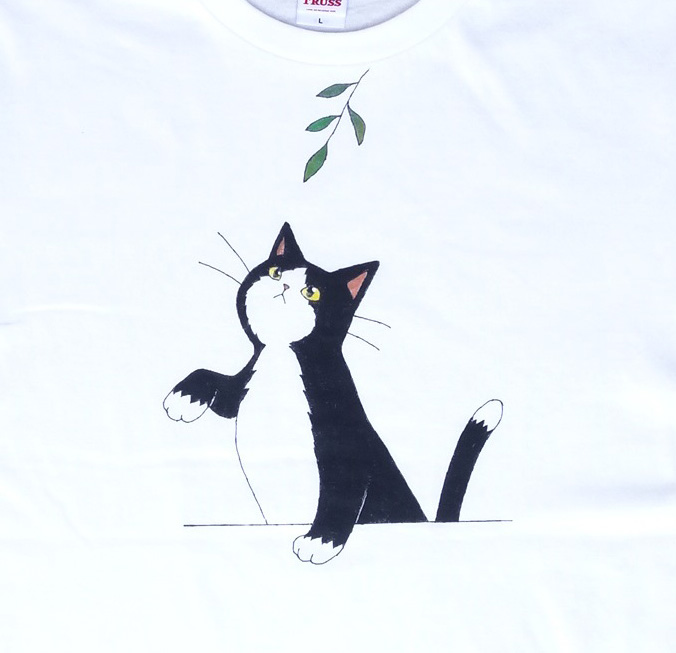 猫Tシャツ