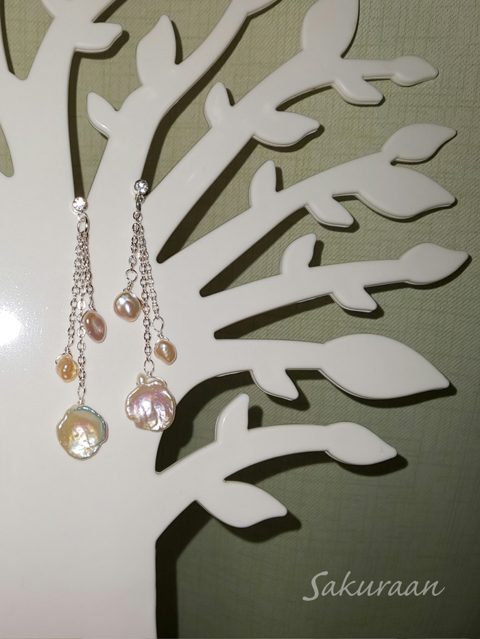 ピアス