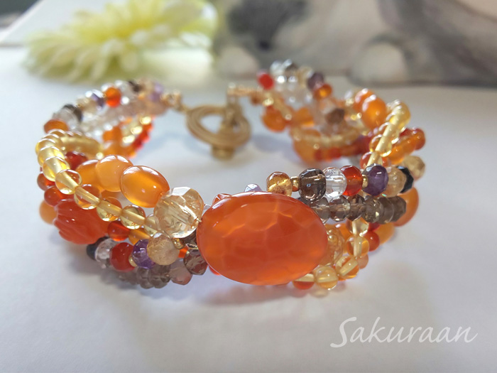 ピアス