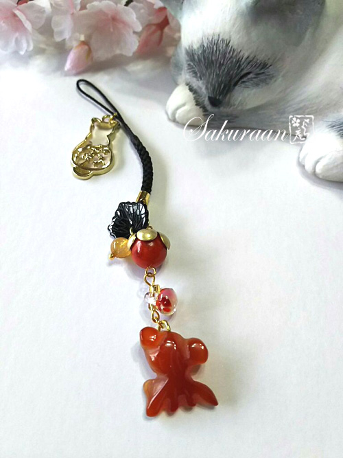 猫と金魚の根付(帯飾り)