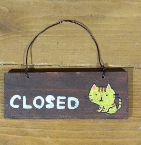 画像1: いつものお店：ミニ看板「CLOSED」 (1)