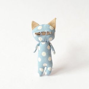 画像2: いながきりえ：ブサイク水玉ねこちゃんブローチ (2)