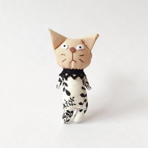 画像1: いながきりえ：ブサイクねこちゃんブローチ (1)