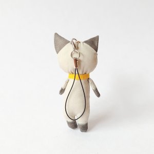 画像2: いながきりえ：ブサイクシャムねこちゃんストラップ (2)