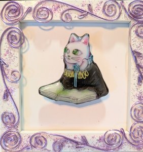 画像1: DECOCO24：本を読む猫マグネットブローチ/ 額付き（全額寄付） (1)