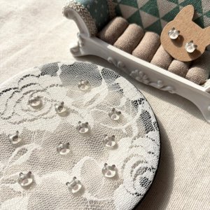 画像1: ねこぴず工房：ガラスのシャム猫　（ピアス／イヤリング） (1)