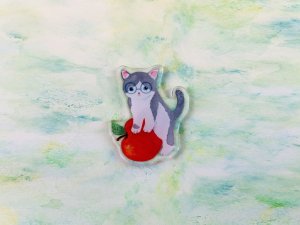 画像1: やまなかようこ：アクリルマグネット【ハチワレ】（全額寄付） (1)