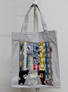 画像1: yamari：ポッケがパッチワークのかばん【typeA】（一部寄付） (1)