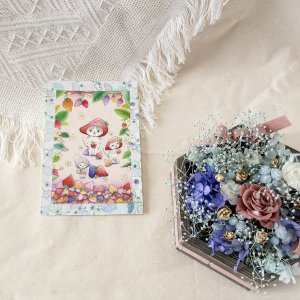 画像3: 向日葵きのこ：ポストカード　縦タイプ　いちご (3)