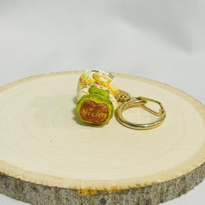 画像4: Nick9：樹脂のミニチュアキーホルダー　ねこのシルキー (4)
