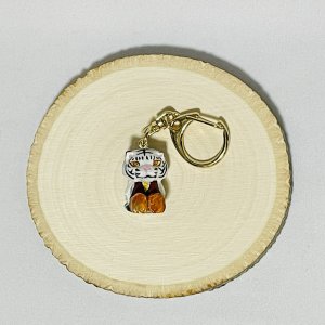 画像3: Nick9：樹脂のミニチュアキーホルダー　おすわりタイガー (3)