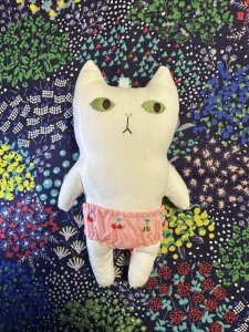 画像1: まめ屋：着せかえぱんつねこ　白 (1)