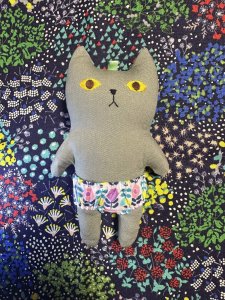 画像1: まめ屋：着せかえぱんつねこ　グレー (1)