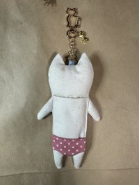 画像1: まめ屋：ぱんつねこリップケース　白