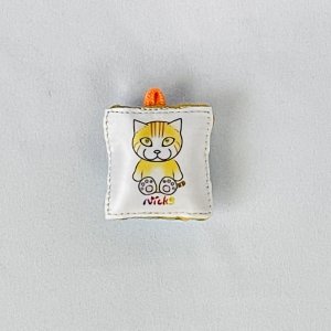 画像5: Nick9：スマホクリーナーキーホルダー「おすわりチャトラ」［全額寄付］ (5)