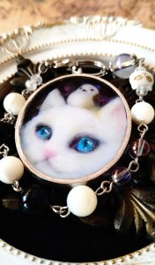 画像1: Jellyfish月まる：白猫と仲良しシマエナガ (1)