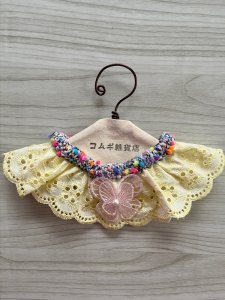 画像1: コムギ雑貨店：黄色レース＋ピンク蝶　シュシュ (1)