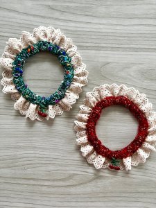 画像1: コムギ雑貨店：コットンチェックレース＋さくらんぼ　シュシュ（2種） (1)