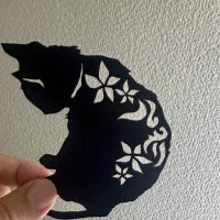 画像1: 星空月華:ココに何かいるよ・切り絵(一部寄付)