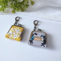 画像1: はる*はる:チビがま口ストラップ(角形)「全額寄付」