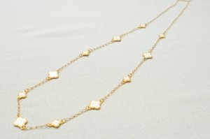 画像1: HitA：フラワー＆チェーンのロングネックレス(全額寄付) (1)