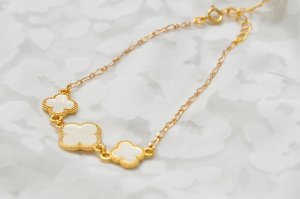 画像1: HitA：フラワー＆チェーンのブレスレット(全額寄付) (1)