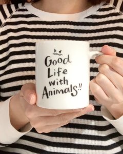 画像1: Eva：Evaマグカップ -Good Life with Animals!!- (1)