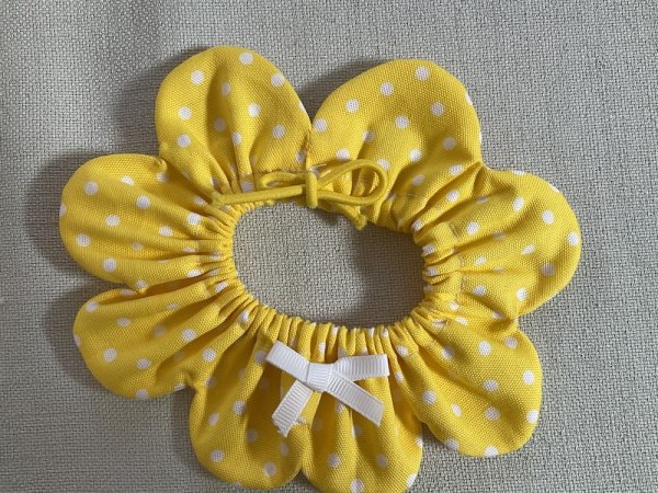 画像1: 猫とハンドメイド：おめかしシュシュ【9】(全額寄付） (1)