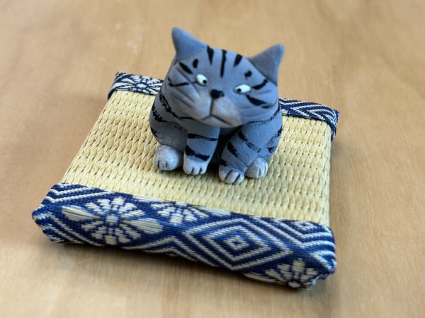 画像1: 半澤淳子：トラ猫おじぎ (1)