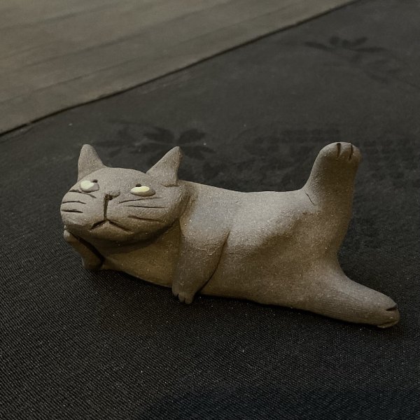 画像1: 態度の悪い招き猫【1】 (1)