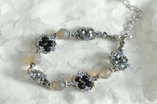 画像1: 願い事ブレスレット「心身両面からのサポート」 (1)