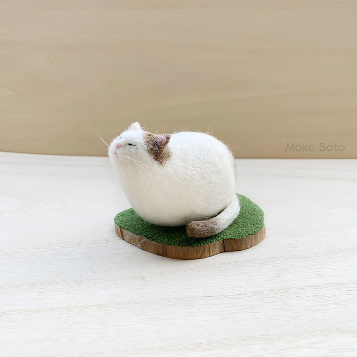 羊毛猫ブローチ 