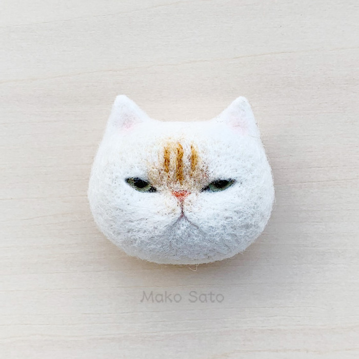 羊毛猫ブローチ