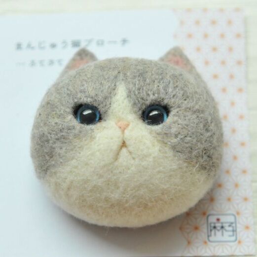まんじゅう猫ブローチ-1【麻子】＜にゃん太通販＞