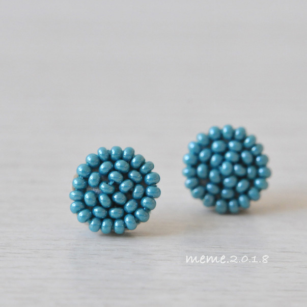ビーズ刺繍ピアスorイヤリング 【ブルー系】 ＜memeにゃんこ＞【にゃん太通販】