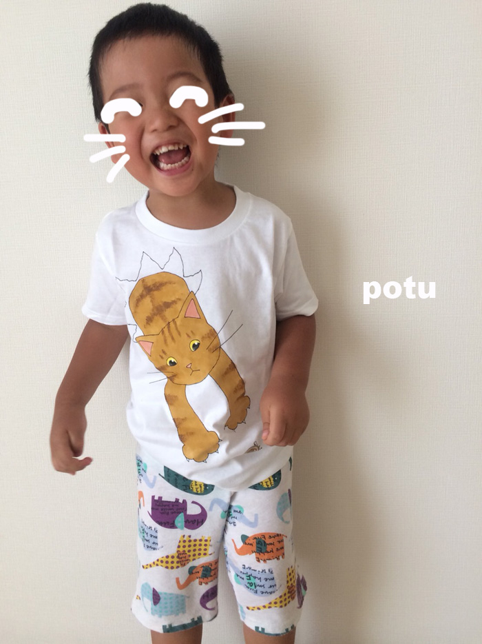 猫Tシャツ