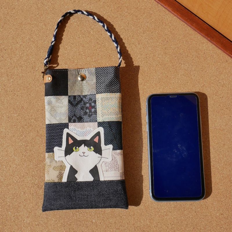 スマホポーチ　ハンドルタイプ