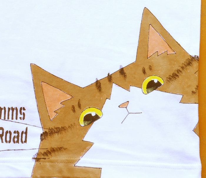 猫Tシャツ
